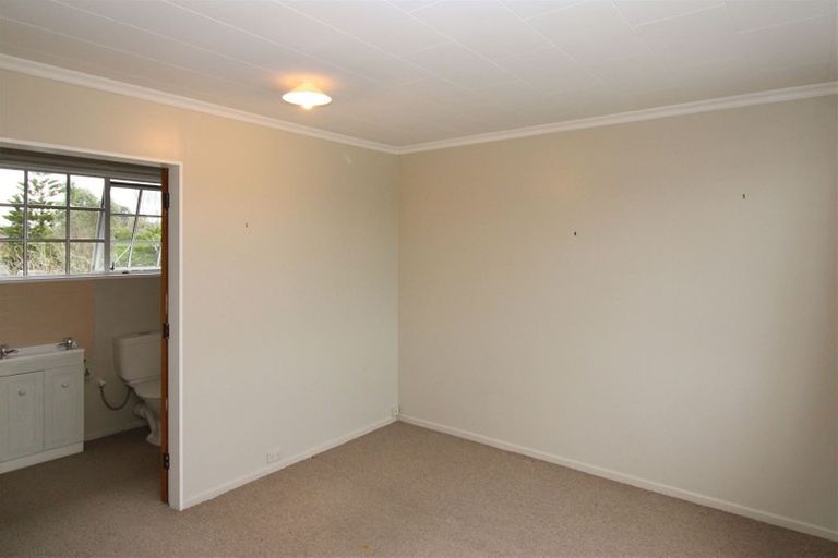 Photo of property in 14b Donald Street, Featherston, 5710