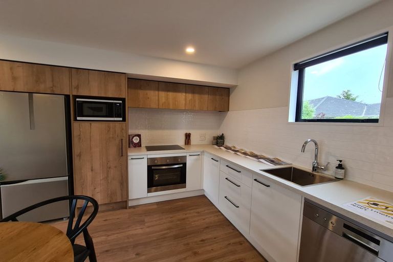 Photo of property in 1/102 Creyke Road, Ilam, Christchurch, 8041