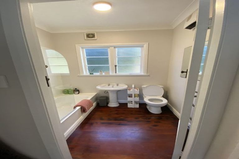 Photo of property in 1/28 Henry Street, Kilbirnie, Wellington, 6022