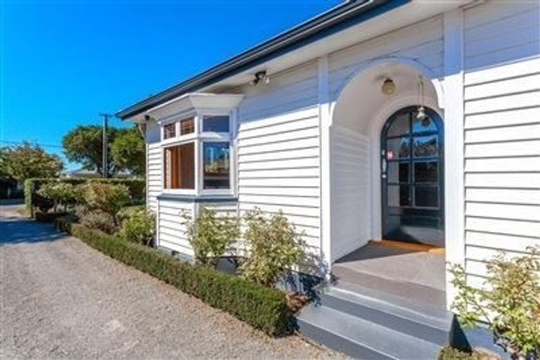 Photo of property in 39 Hinemoa Street, Spreydon, Christchurch, 8024