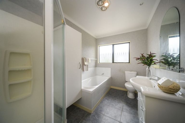 Photo of property in 7a Millar Street, Terrace End, Palmerston North, 4410