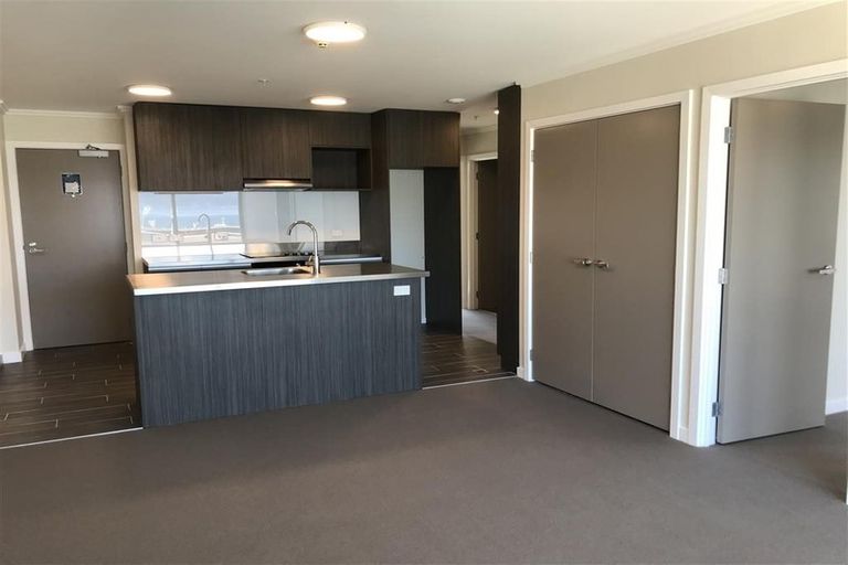 Photo of property in Frame Apartments, 1302/111 Molesworth Street, Thorndon, Wellington, 6011