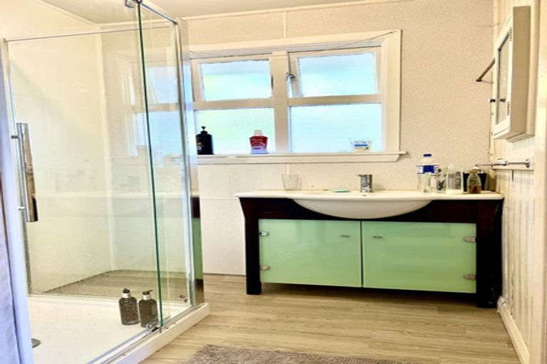 Photo of property in 9 Delph Street, Avonhead, Christchurch, 8042