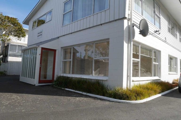 Photo of property in 4/10 Box Hill, Khandallah, Wellington, 6035