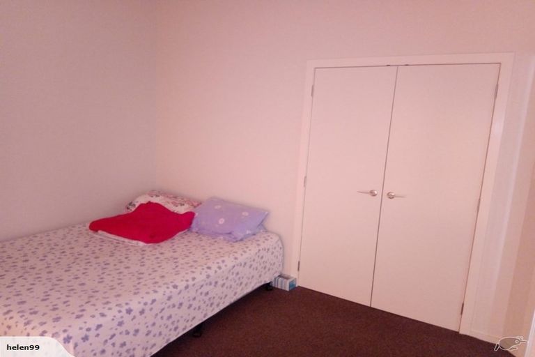 Photo of property in 3/20 Main Road, Tawa, Wellington, 5028