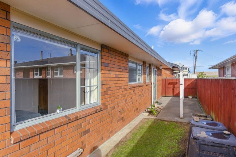 Photo of property in 3 Surrey Lane, Levin, 5510