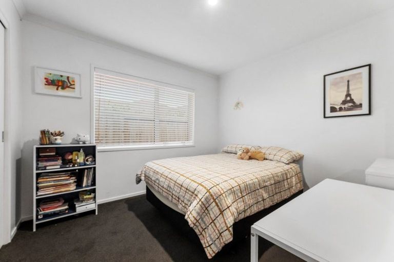 Photo of property in 57 Te Kio Crescent, Papamoa Beach, Papamoa, 3118