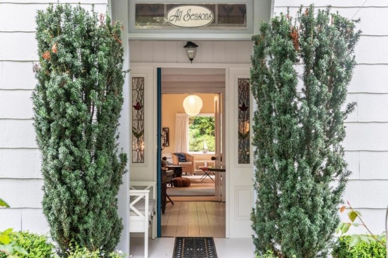 Photo of property in 22 Woodills Road, Akaroa, 7520