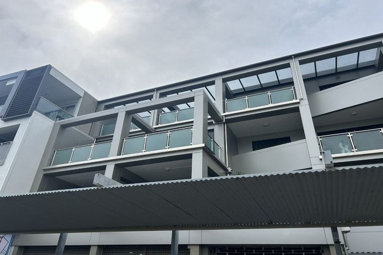Photo of property in Paramount Apartments, 30/281 Maunganui Road, Mount Maunganui, 3116