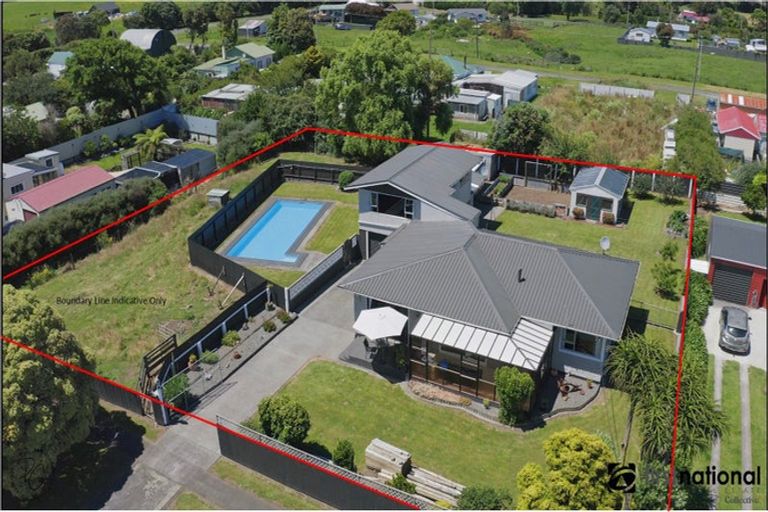 Photo of property in 74 Riemenschneider Street, Manaia, 4612