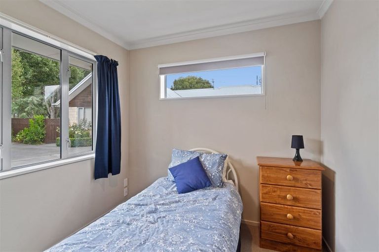 Photo of property in 3/194 Waimairi Road, Ilam, Christchurch, 8041