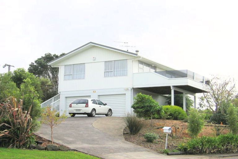 Photo of property in 77 Albatross Road, Red Beach, 0932