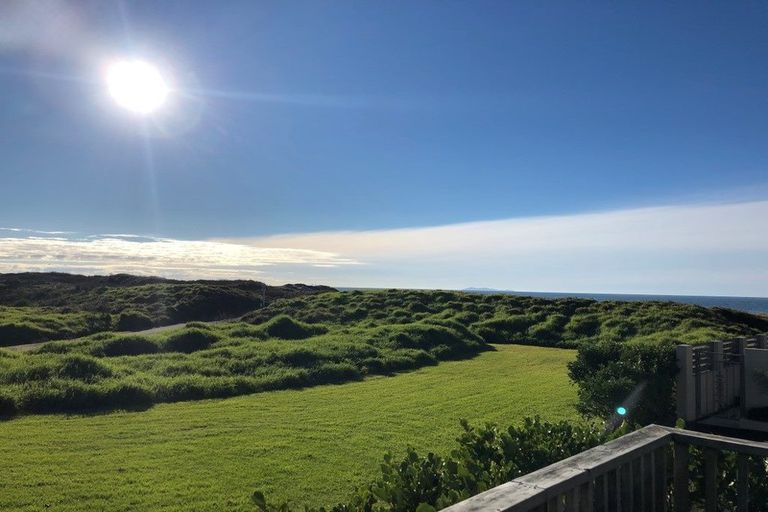 Photo of property in 1009 Papamoa Beach Road, Papamoa Beach, Papamoa, 3118