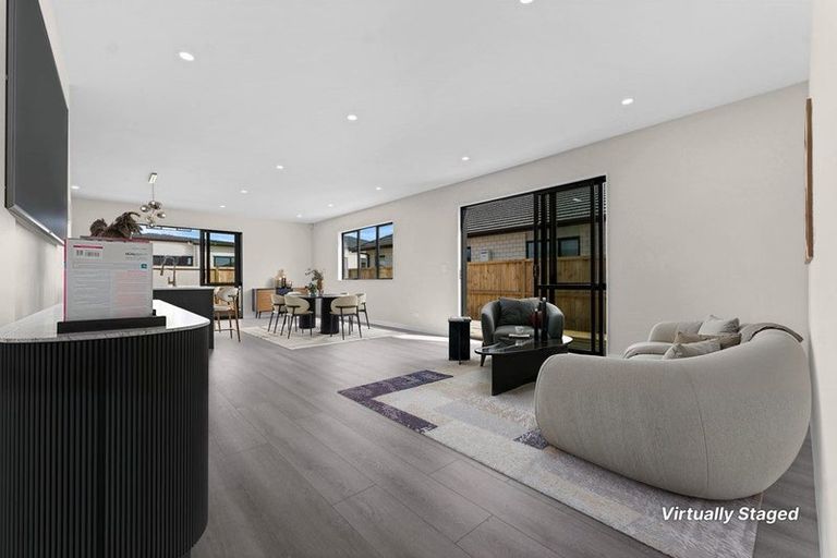 Photo of property in 31 Kaitiaki Drive, Clarks Beach, 2122