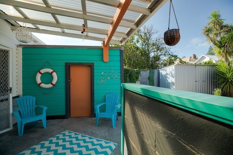 Photo of property in 112 Munroe Street, Napier South, Napier, 4110