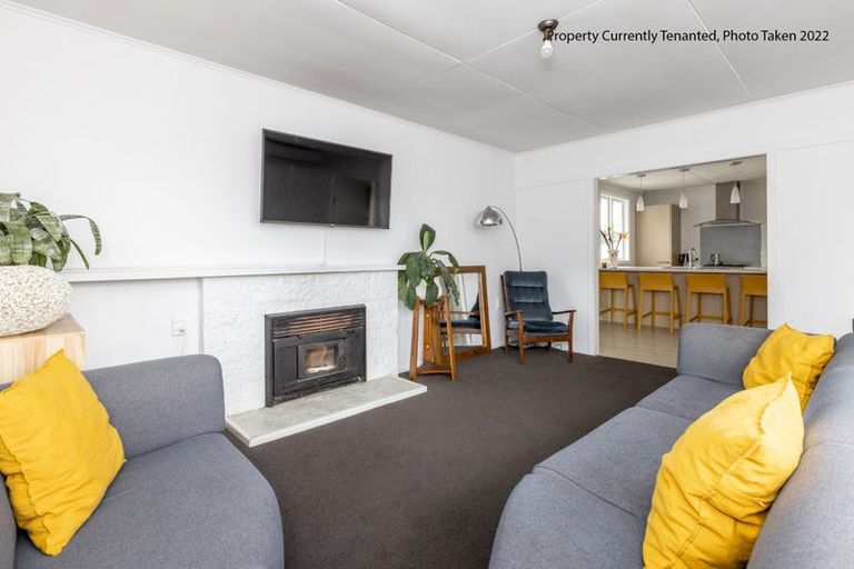 Photo of property in 19 Shrimpton Road, Haumoana, 4102