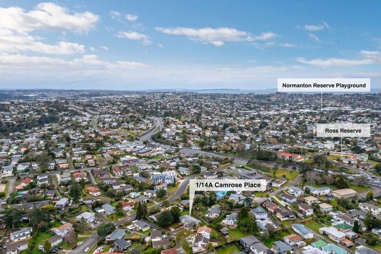 Photo of property in 1/14a Camrose Place, Glenfield, Auckland, 0629
