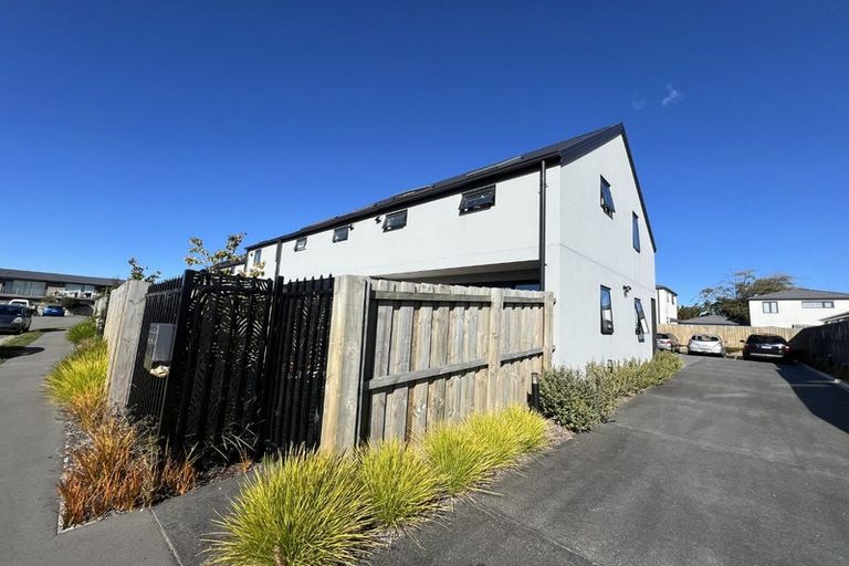 Photo of property in 1/21 Siddal Place, Richmond, Christchurch, 8013