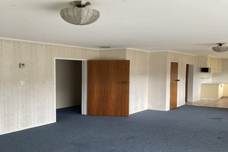 Photo of property in 1/10 Dublin Street, Pukekohe, 2120