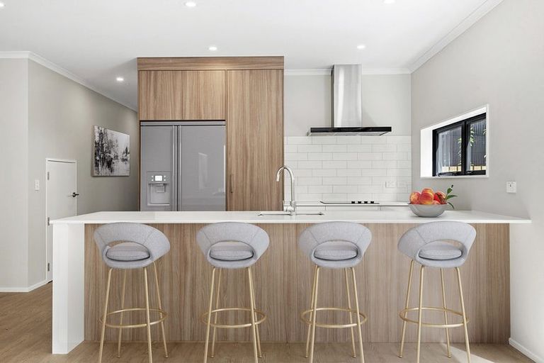 Photo of property in 1/3 Parapara Place, Albany, 0632