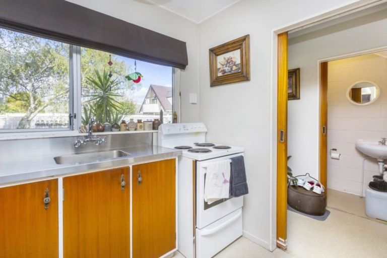 Photo of property in 8a Tawai Street, Trentham, Upper Hutt, 5018