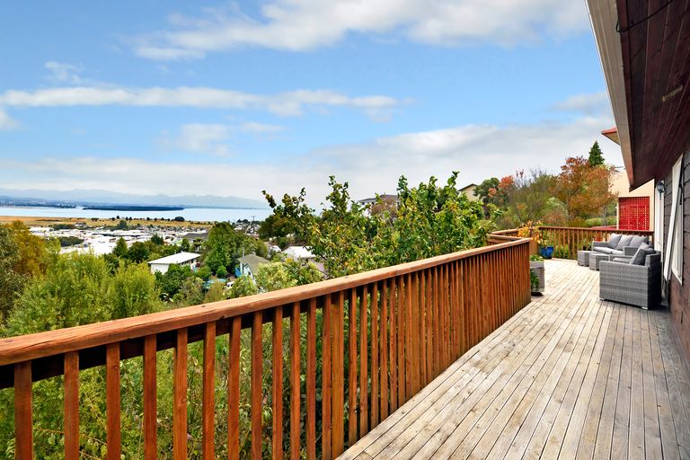 Photo of property in 3 Kamahi Way, Tahunanui, Nelson, 7011