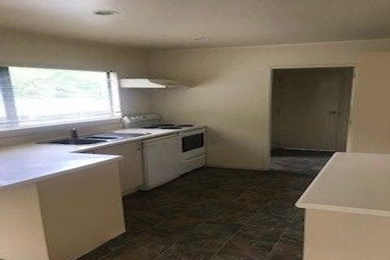 Photo of property in 9j View Road, Glenfield, Auckland, 0627