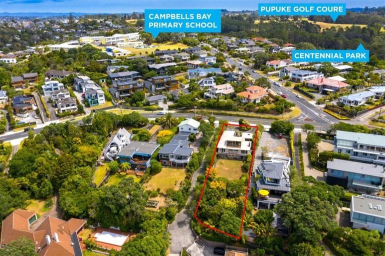 Photo of property in 191 Beach Road, Castor Bay, Auckland, 0620