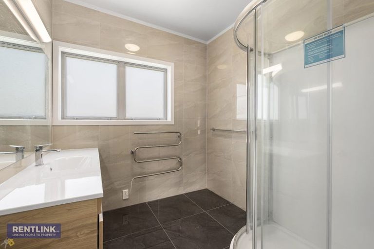 Photo of property in 986 Papamoa Beach Road, Papamoa Beach, Papamoa, 3118