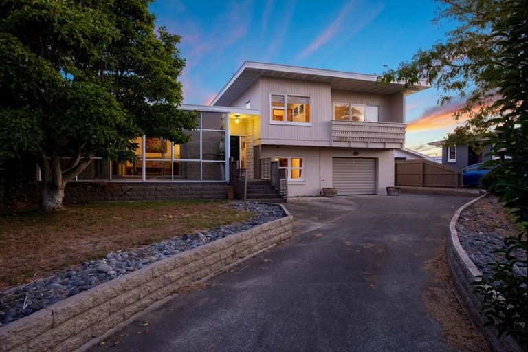 Photo of property in 8 Newbourne Crescent, Redwoodtown, Blenheim, 7201