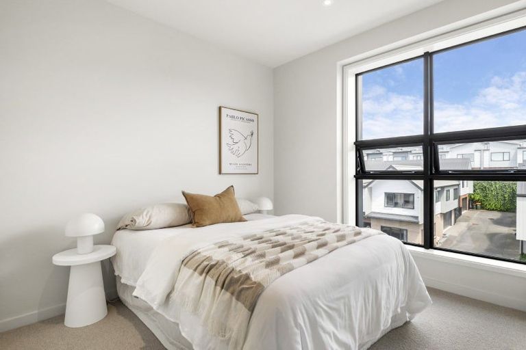 Photo of property in 302/17 Pennant Street, Long Bay, Auckland, 0630