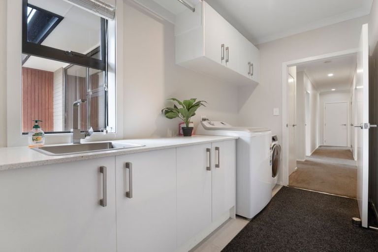 Photo of property in 54 Norfolk Drive, Cambridge, 3434