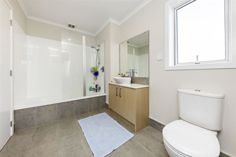 Photo of property in 23 Adamson Road, Flat Bush, Auckland, 2019