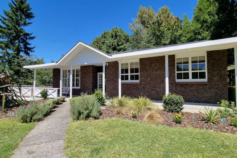 Photo of property in 5 Hector Place, Sunnybrook, Rotorua, 3015