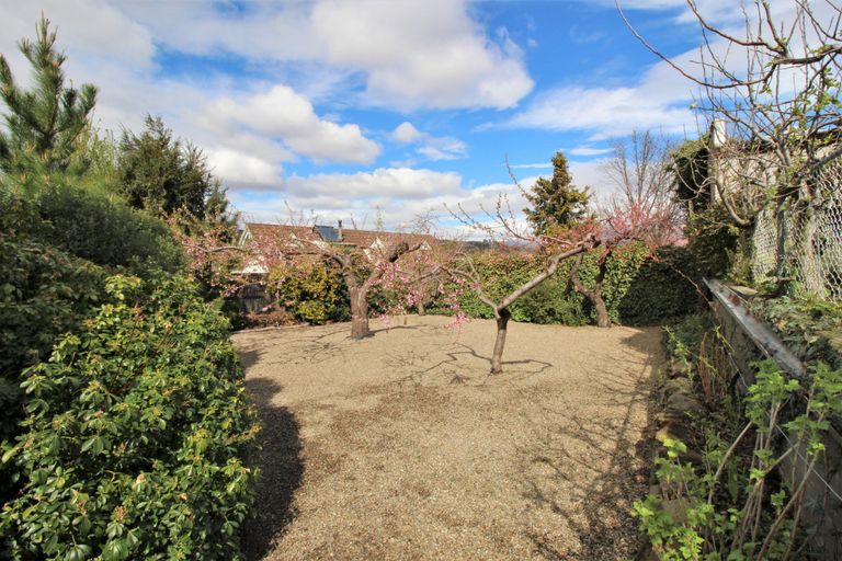 Photo of property in 8 Blackmore Crescent, Alexandra, 9320