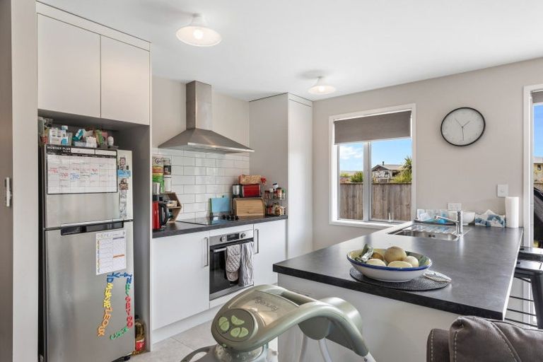 Photo of property in 36 Aratapu Street, Waitara, 4320