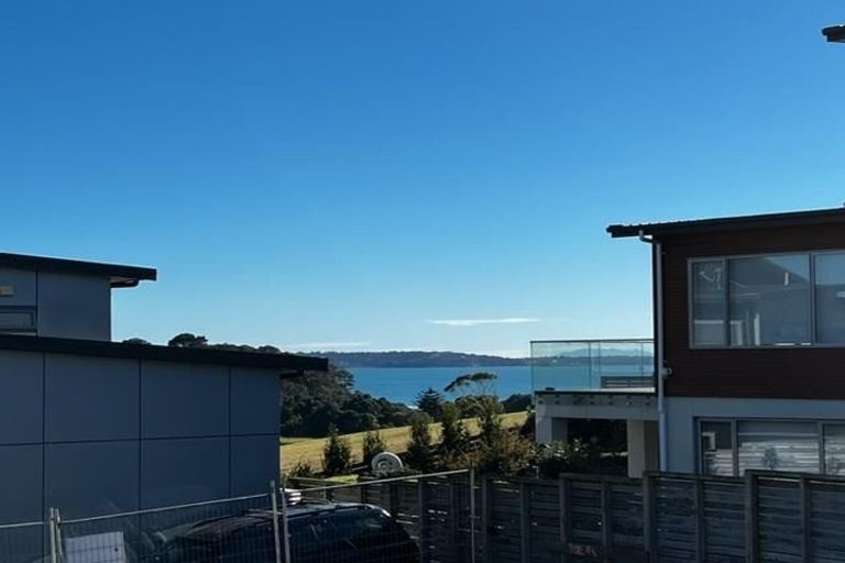 Photo of property in 9 Bounty Road, Long Bay, Auckland, 0630