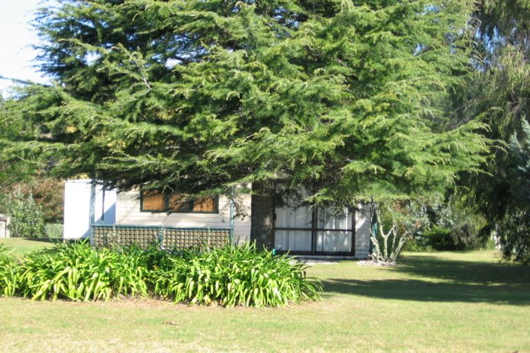 Photo of property in 54 Captain Cook Road, Cooks Beach, Whitianga, 3591