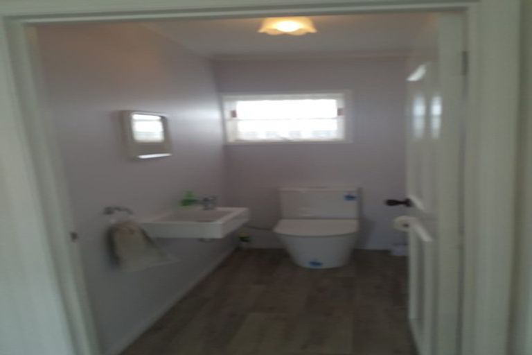 Photo of property in 5/772 Beach Road, Browns Bay, Auckland, 0630