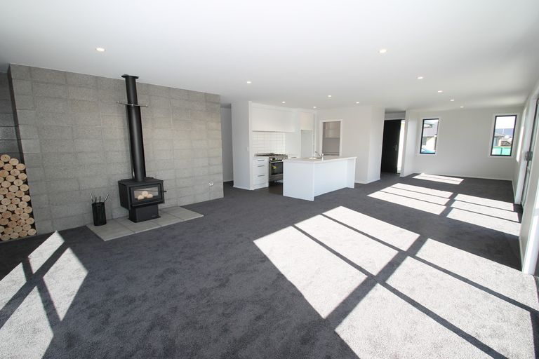 Photo of property in 10 Dundee Road, Mosgiel, 9024