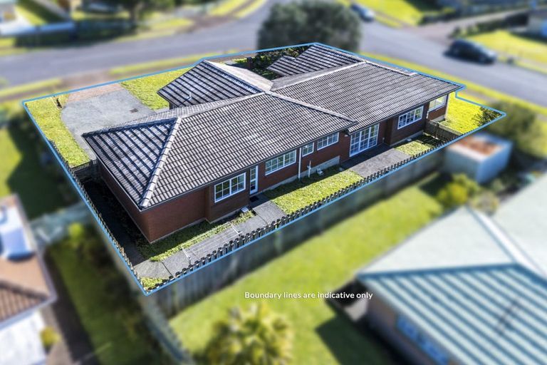 Photo of property in 2 Diana Place, Ranui, Auckland, 0612