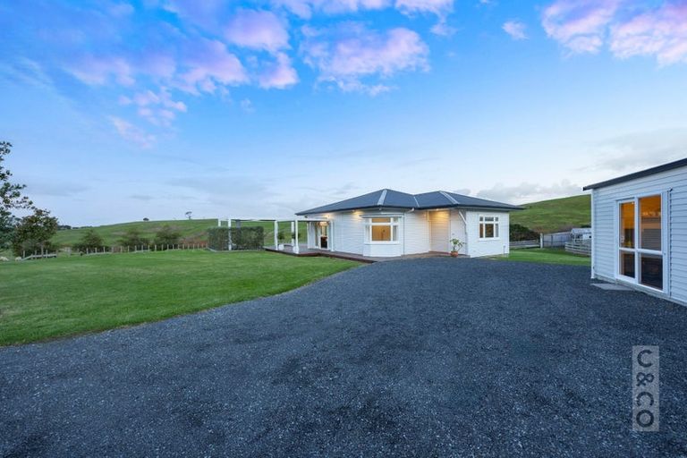 Photo of property in 79 Mount Albion Rise, Taupaki, Henderson, 0782