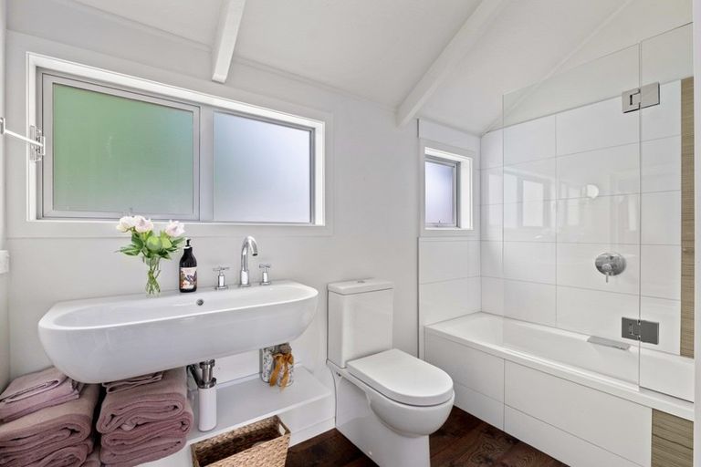 Photo of property in 3838 Luggate-cromwell Road, Luggate, Cromwell, 9383