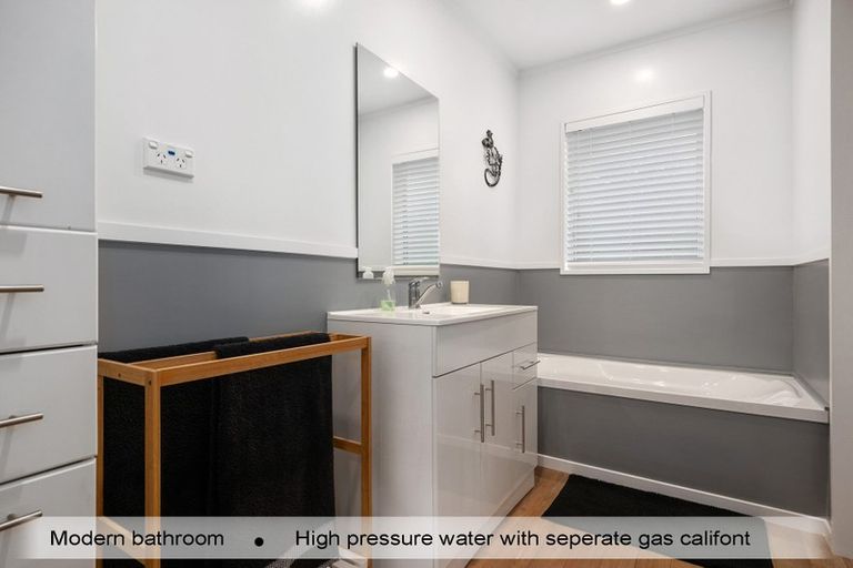 Photo of property in 1a Seymour Place, Bellevue, Tauranga, 3110