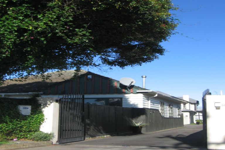 Photo of property in 10a Marina Grove, Hutt Central, Lower Hutt, 5010