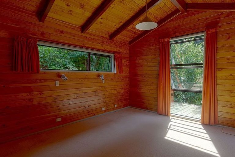 Photo of property in 12a Marina Grove, Frankleigh Park, New Plymouth, 4310