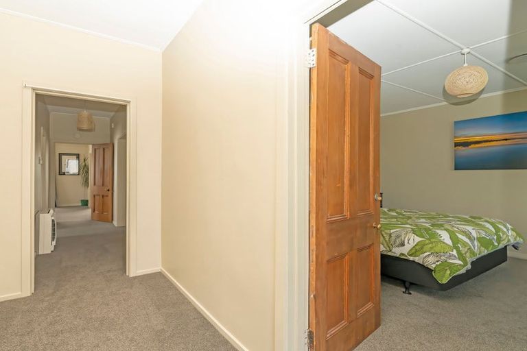 Photo of property in 133 Russell Street, Westport, 7825