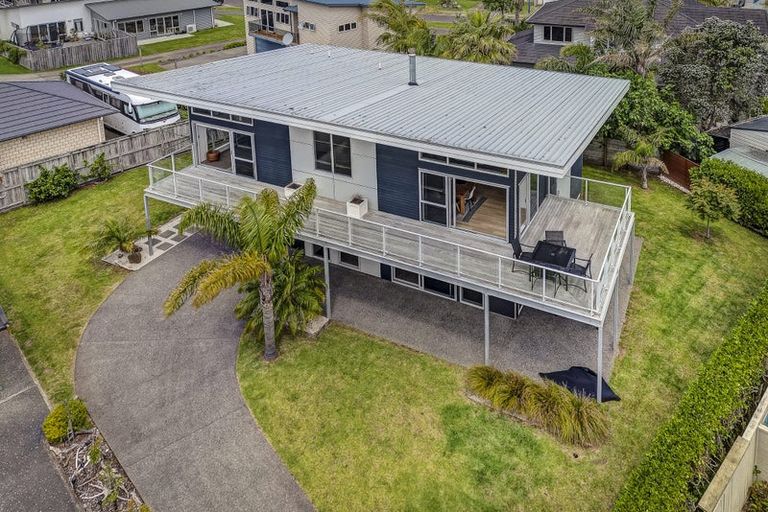 Photo of property in 24 Aquila Drive, Whitianga, 3510