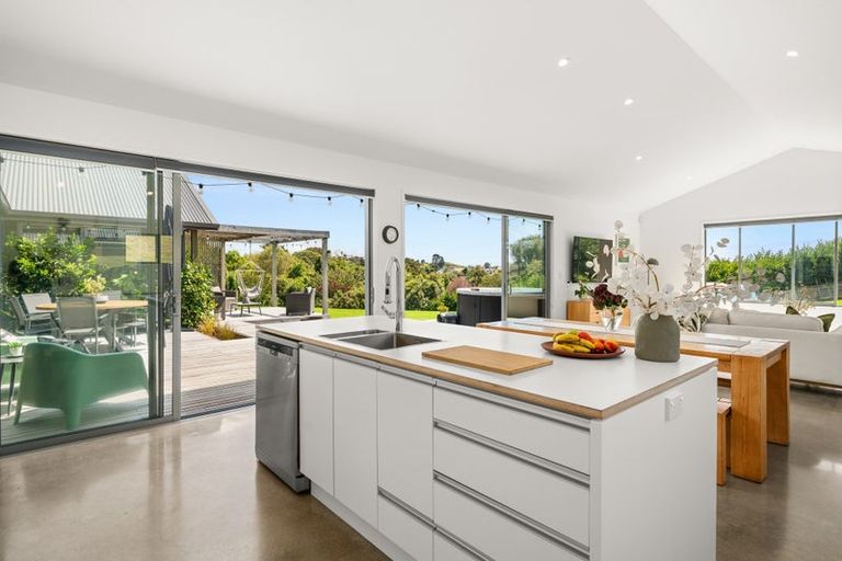 Photo of property in 20 Riverstone Drive, Welcome Bay, Tauranga, 3112