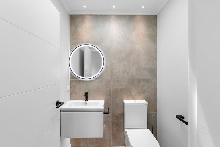 Photo of property in 324 Kimberley Road, Levin, 5571